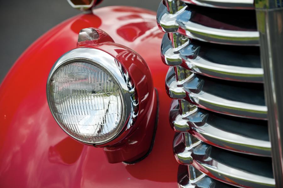 Детали экстерьера Diamond T Model 201 Pickup 1938 года  (фото 15 из 21)